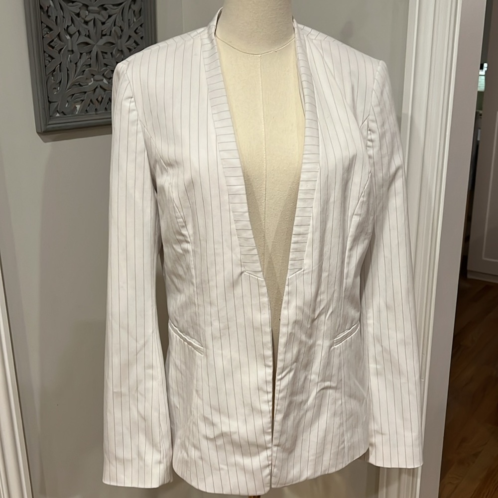Black and White Blazer - Picture 2 of 2